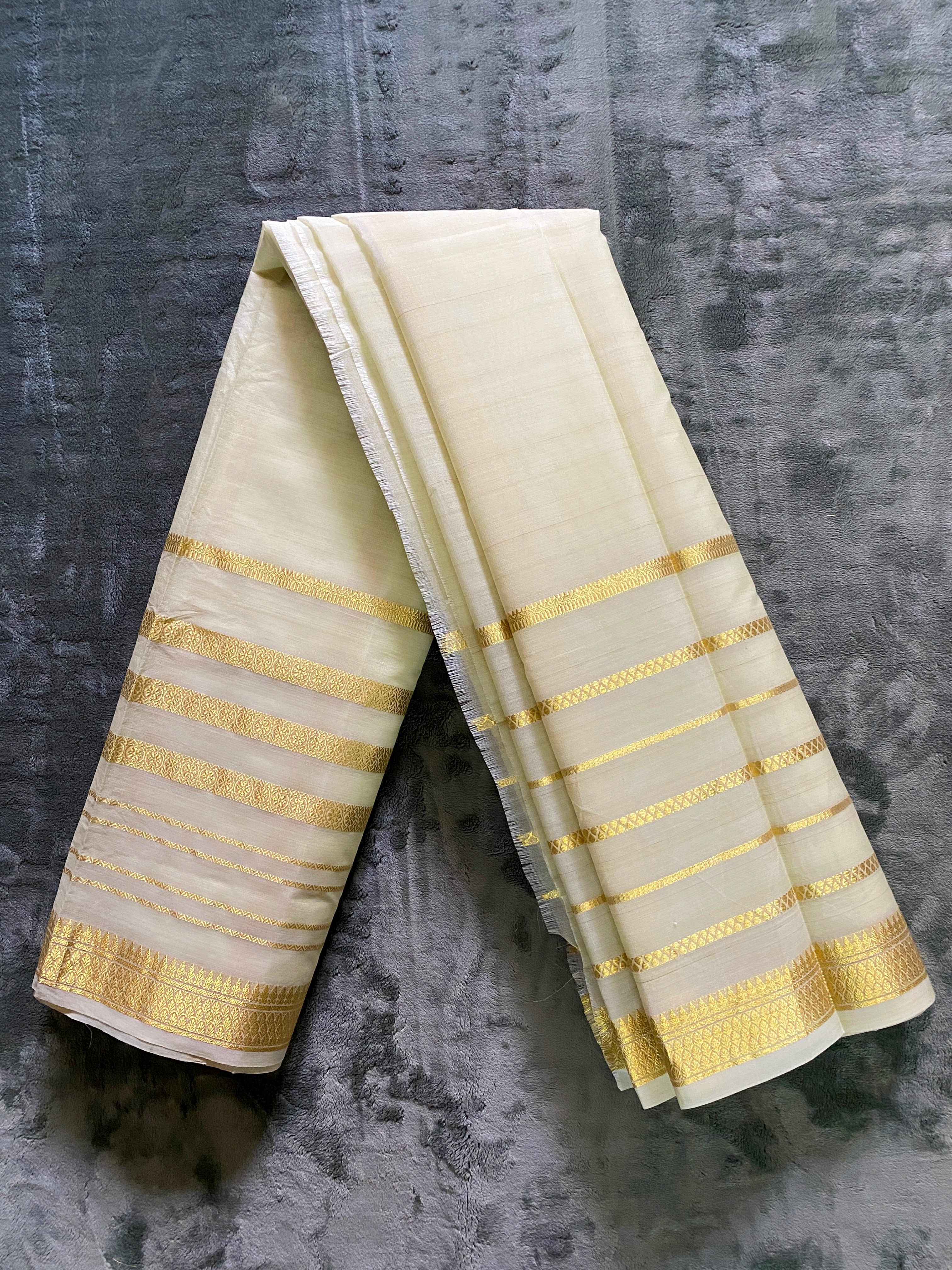 Exquisite Pure Bengaluru Silk Crepe Saree with half n half Golden Zari Border | Ornamental Patterns