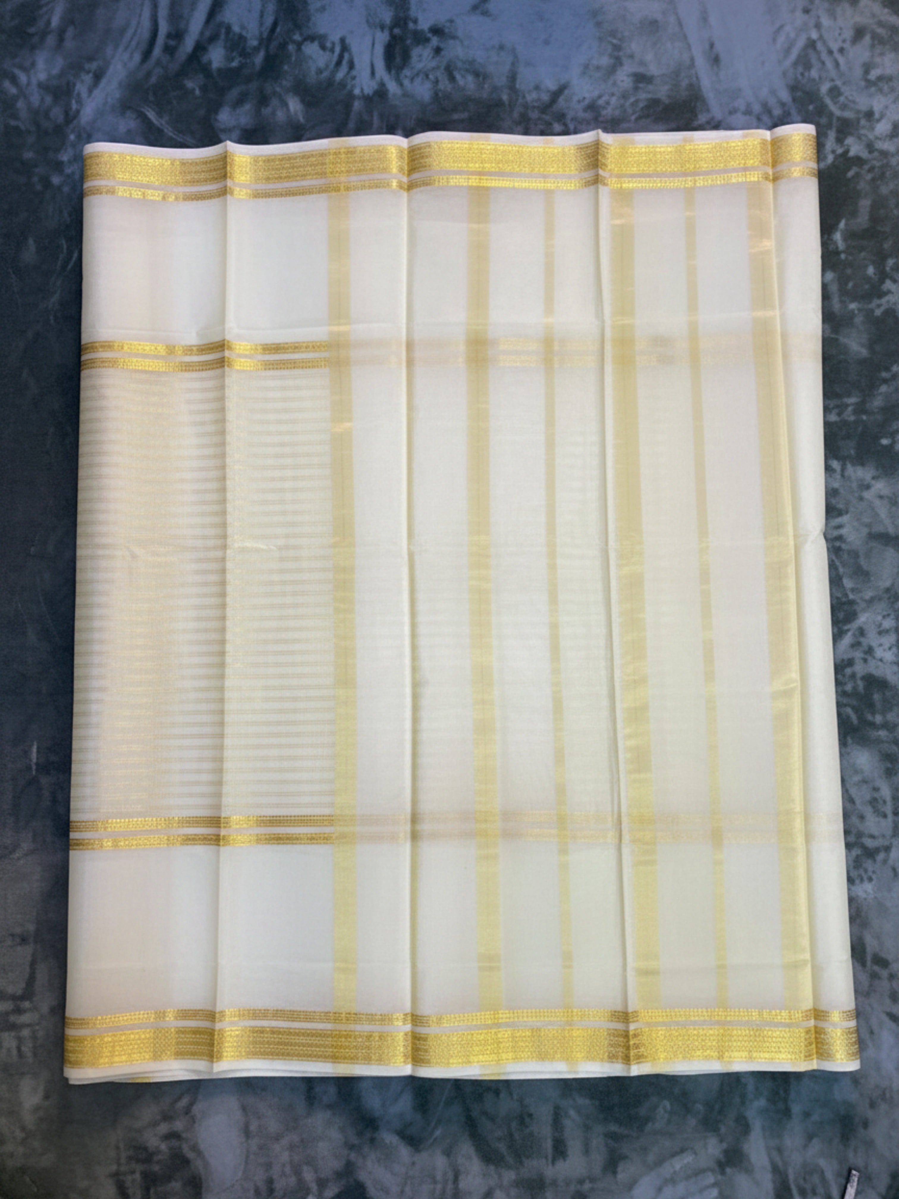 Exquisite Pure Bengaluru Silk Crepe Saree with Golden Zari Bentex Border | Stripes