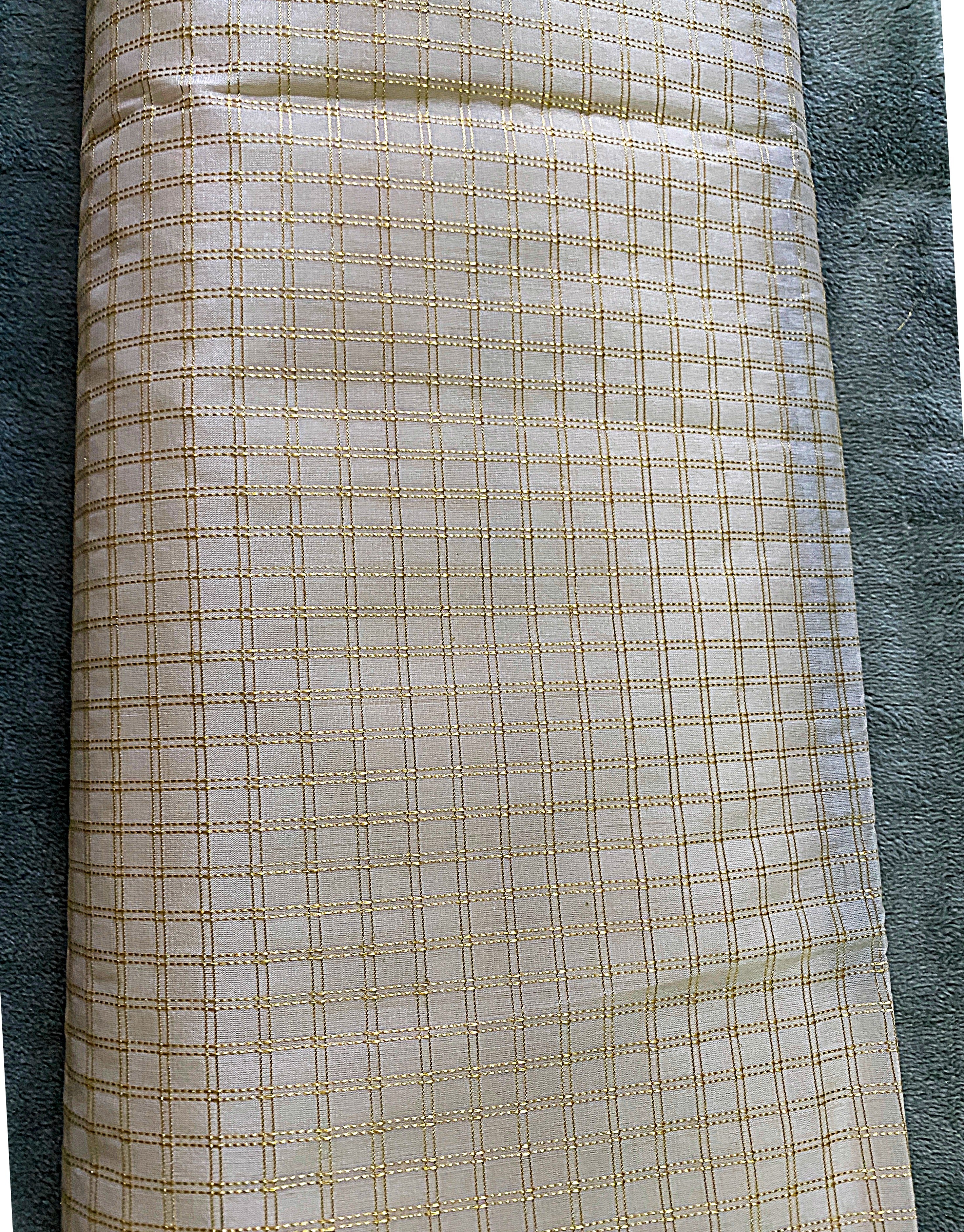 Exquisite Pure Bengaluru Silk Crepe Saree with Golden Zari Bentex Border | Checks Pattern