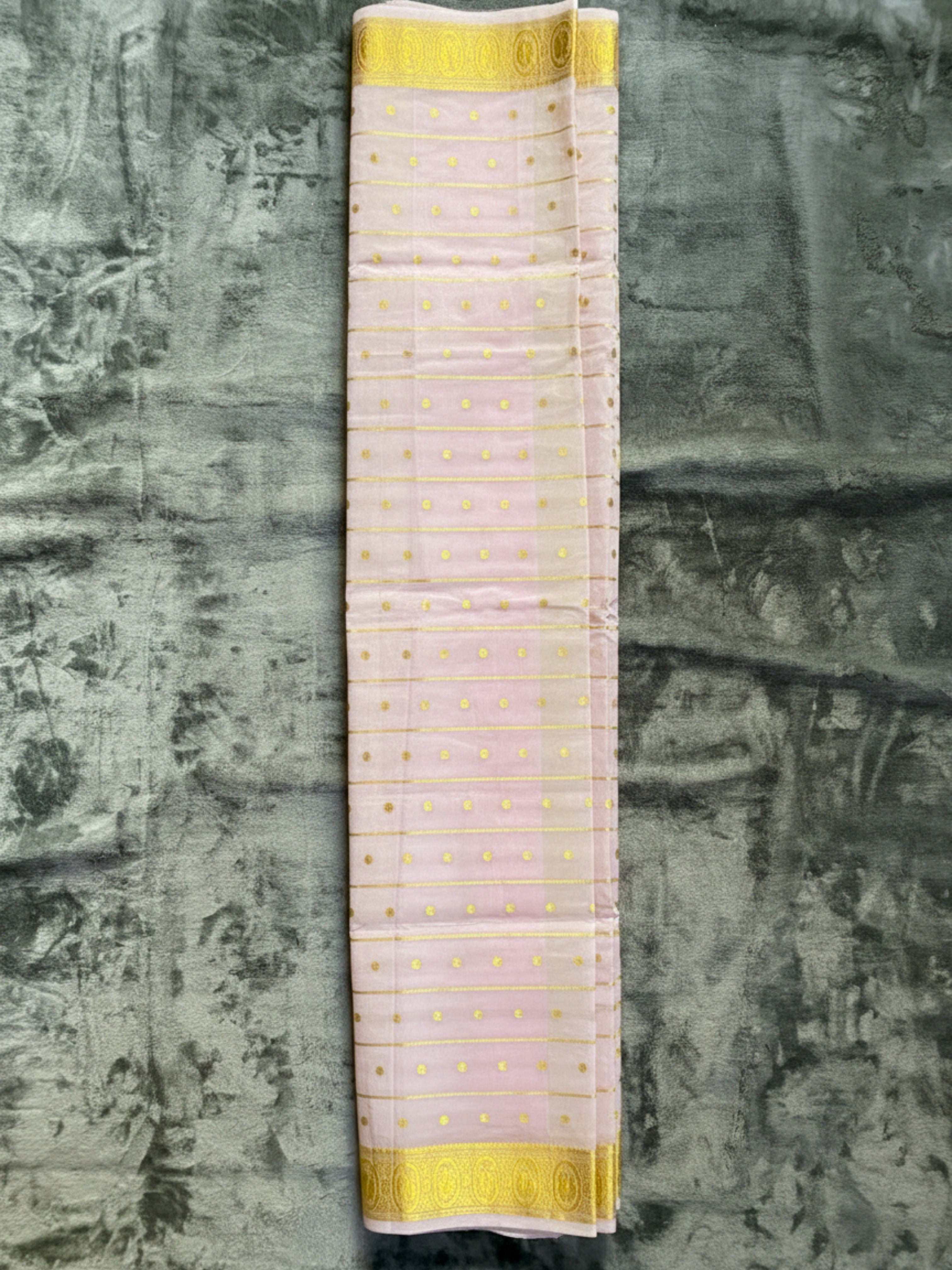 Exquisite Pure Bengaluru Silk Crepe Saree | 1000 Butta | TS0027002