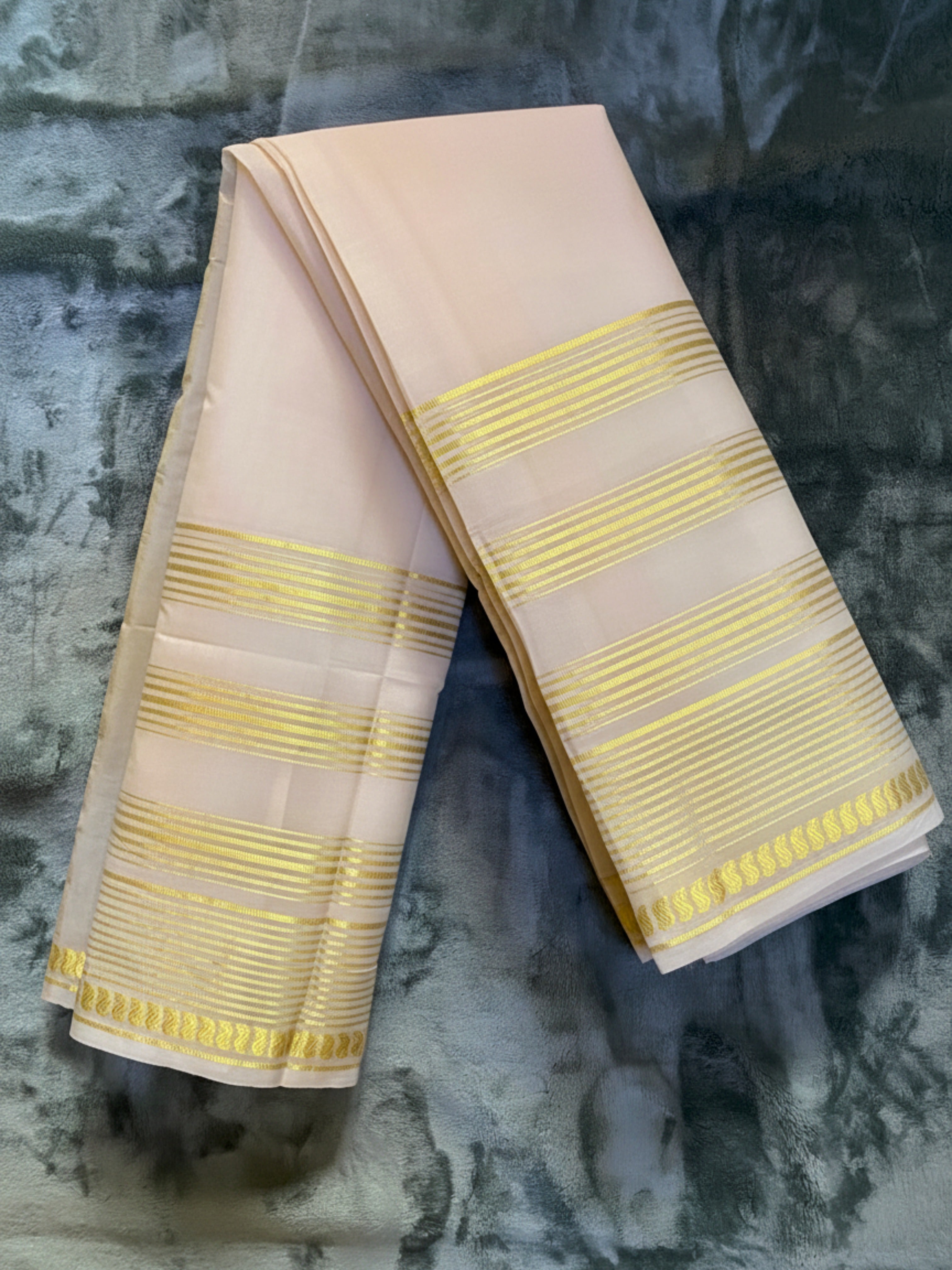 Exquisite Pure Bengaluru Silk Crepe Saree with Gold Zari Stripes
