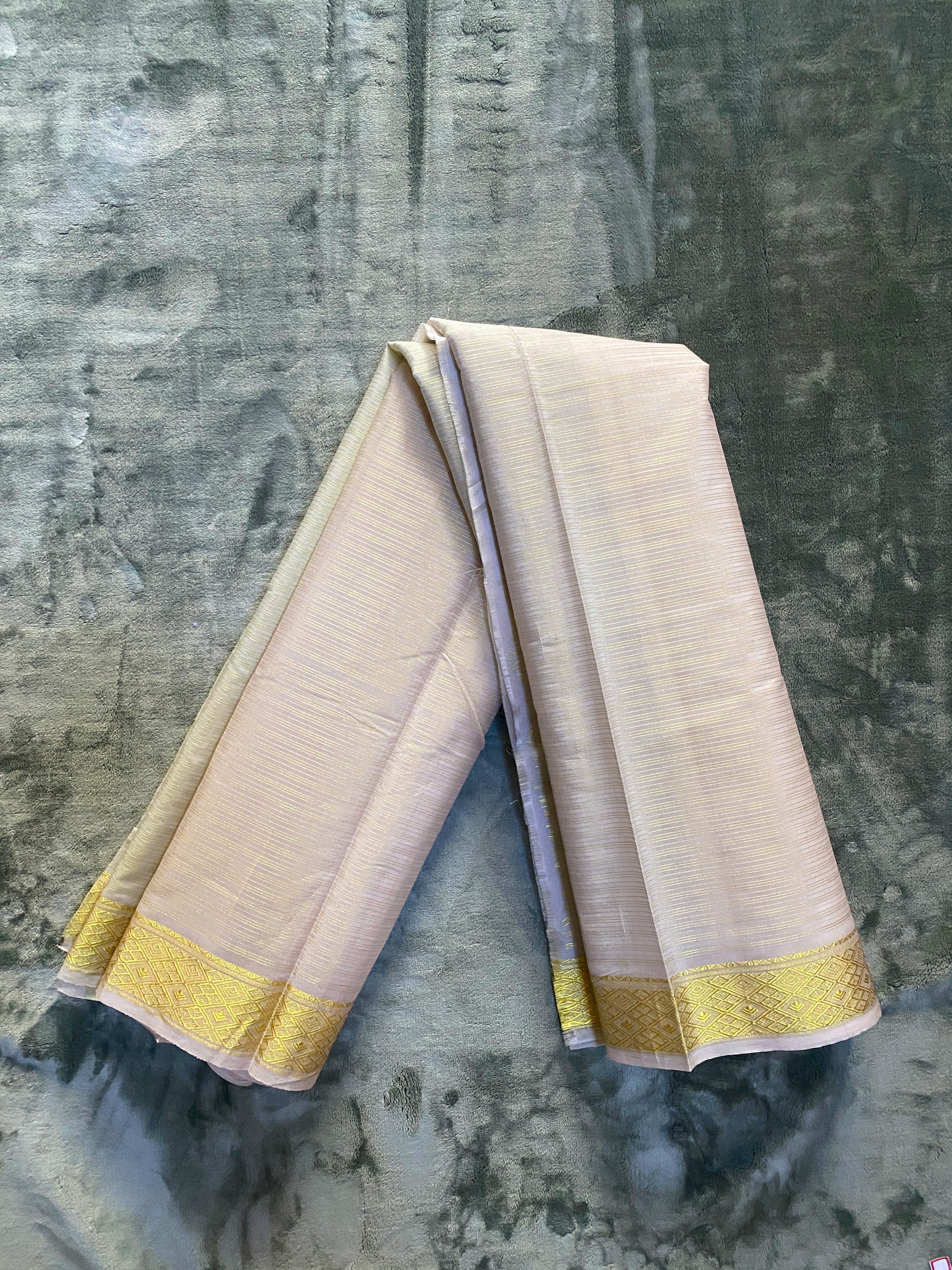 Exquisite Pure Bengaluru Silk Crepe Saree with Golden Zari Border | All Ova Stripes
